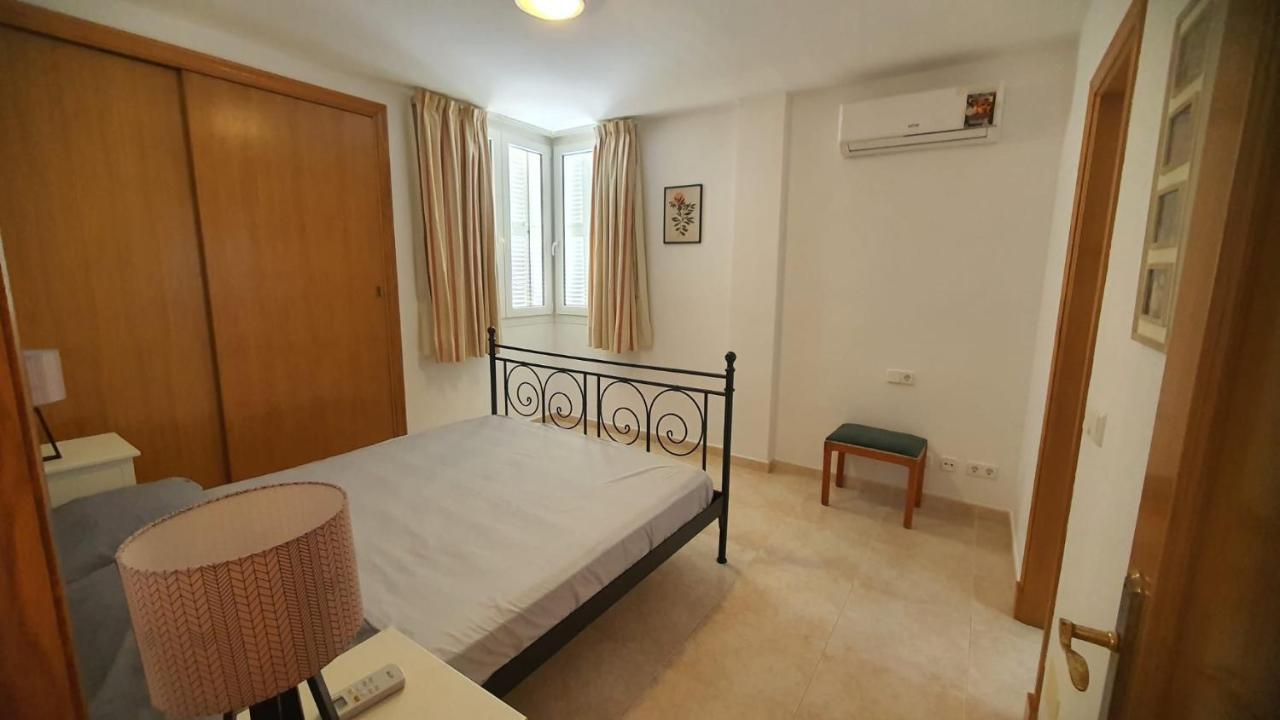 Beautiful With Sea View And Great Pool Apartment *